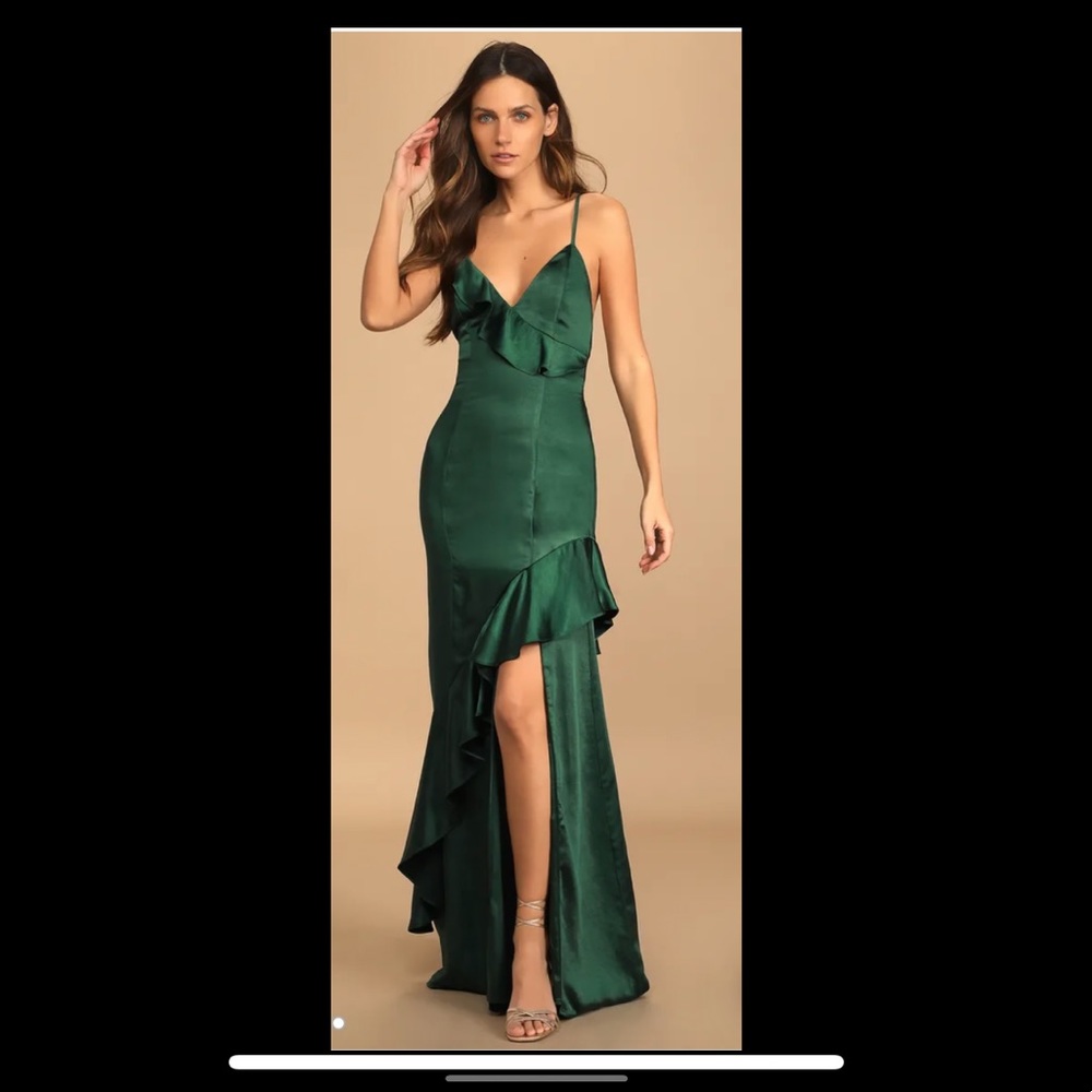 NWT formal emerald green gown